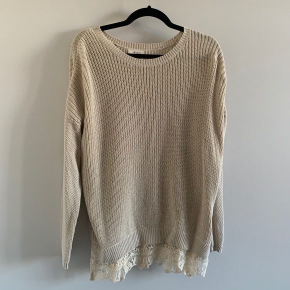 Urban Outfitters Beige with Lace Trim - Picture 1 of 2